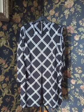 Alfani Black Long-Sleeve Tunic Blouse with White Lattice Print Size M